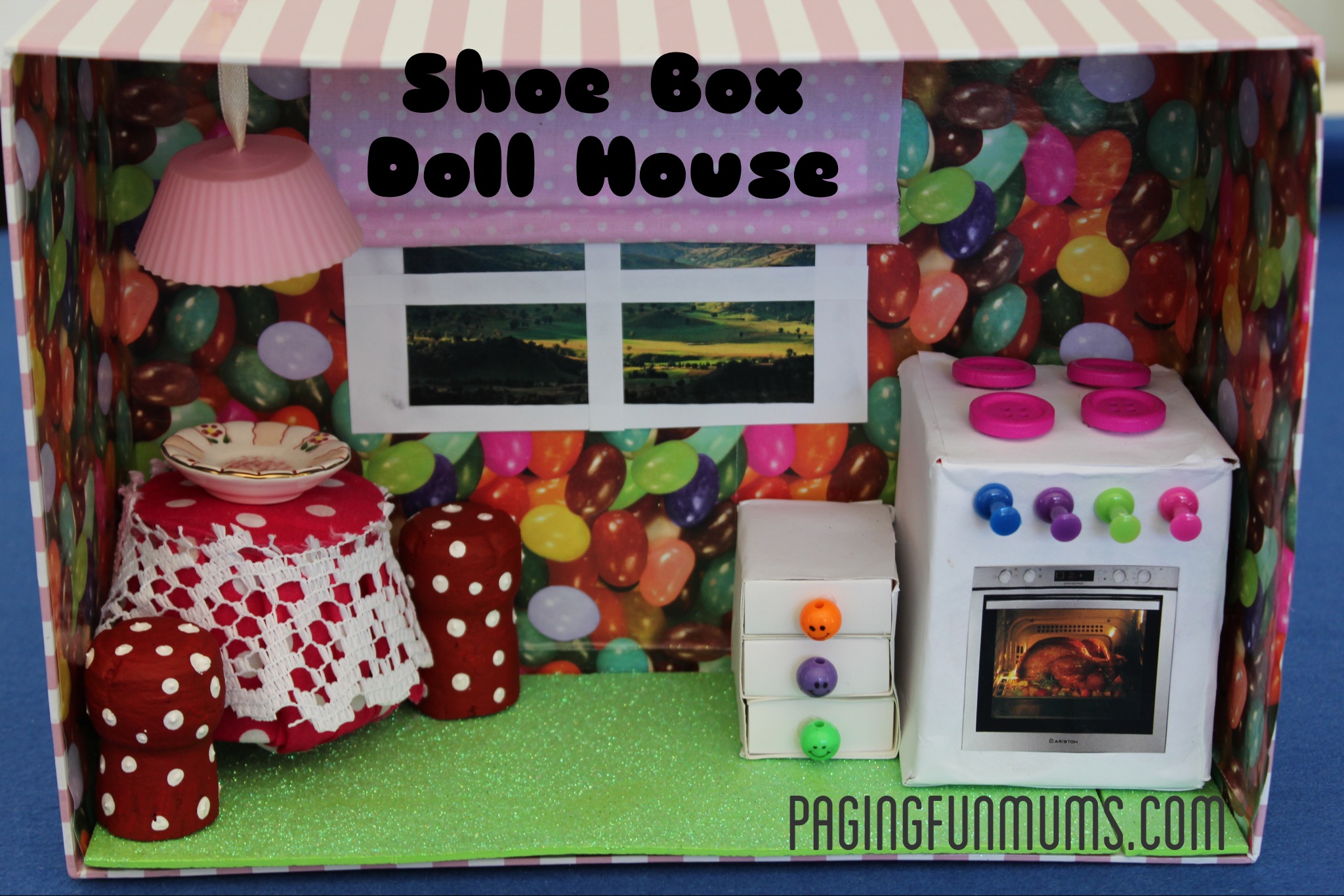 shoe box dollhouse