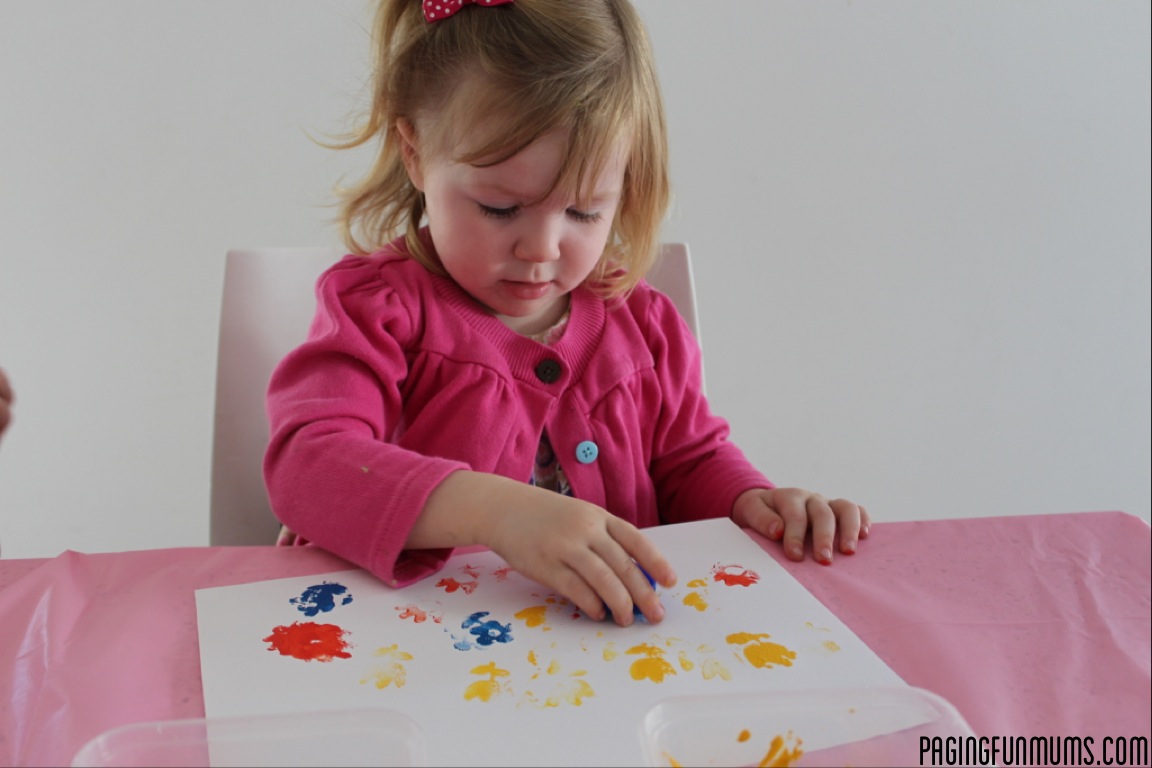Colorful Ink Pads, 13 Colors Washable Fingerprint Ink Pads, Ink Pads for  Kids Washable,Non-Toxic and Child-Safe Ink Stamp Pad for Kids Rubber Stamp