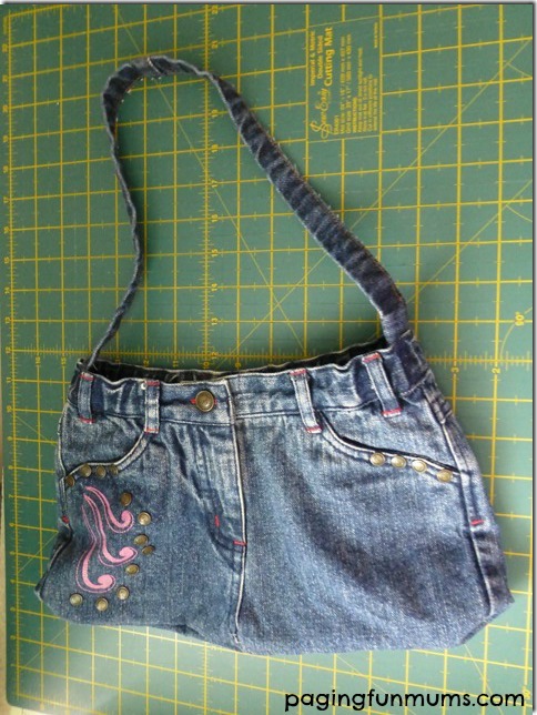 Handbag from recycled jeans