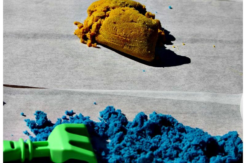 How to Dye Regular Sand for Craft Projects