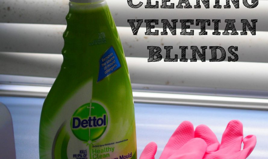 How to rid your bathroom of mould plus a great tip for cleaning venetian blinds!