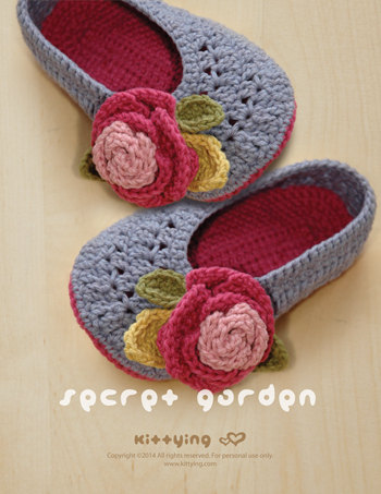 Crochet Pattern for adult sized slippers! Beautiful Mother's Day gift!