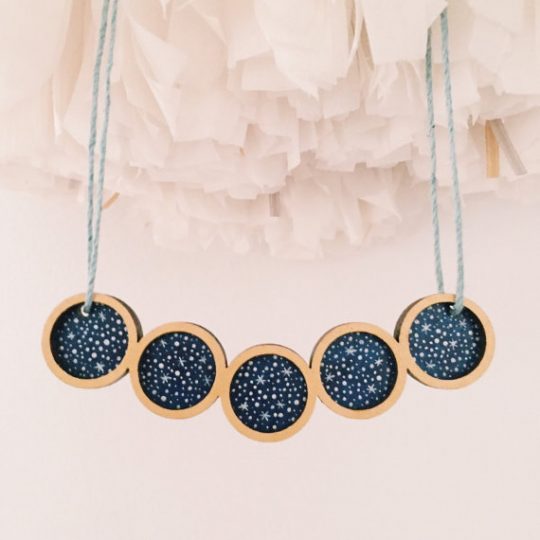 beautiful-star-styled-necklace-from-etsy